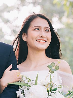 image-young-asian-bride-groom-b.jpg